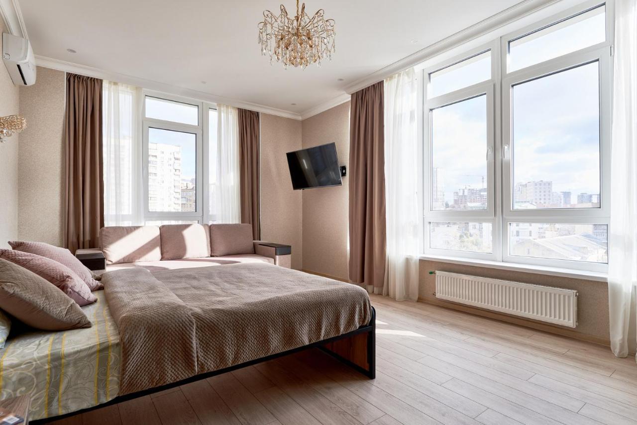 Kador Home Hotel Downtown キエフ エクステリア 写真