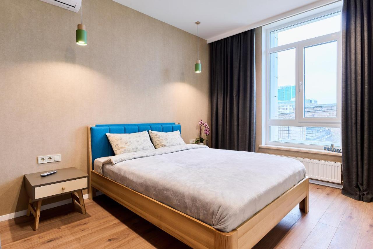 Kador Home Hotel Downtown キエフ エクステリア 写真